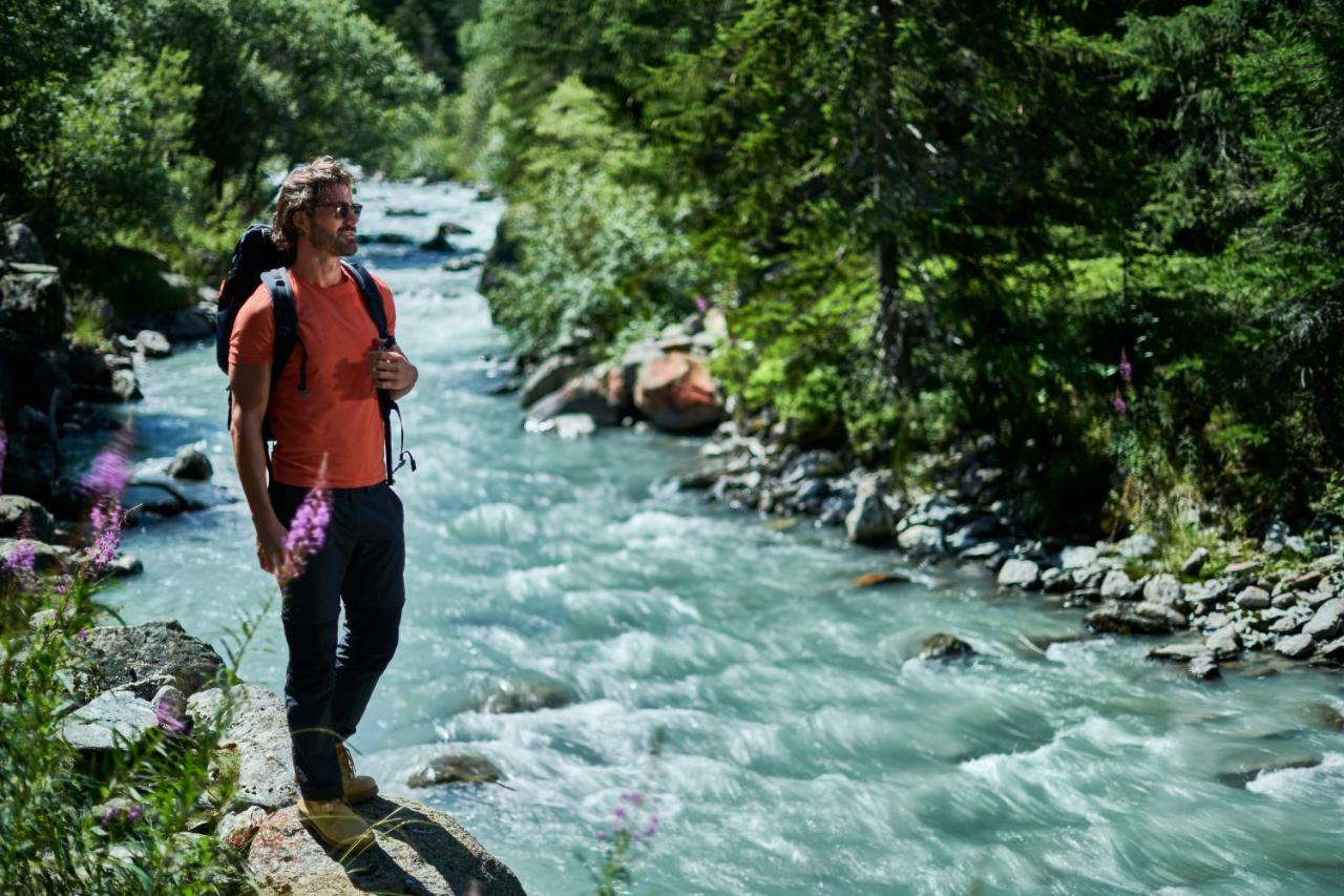 Le Massif Hotel & Lodge Courmayeur The Leading Hotels Of The World Exterior foto