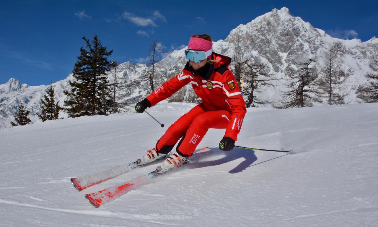 Le Massif Hotel & Lodge Courmayeur The Leading Hotels Of The World Exterior foto