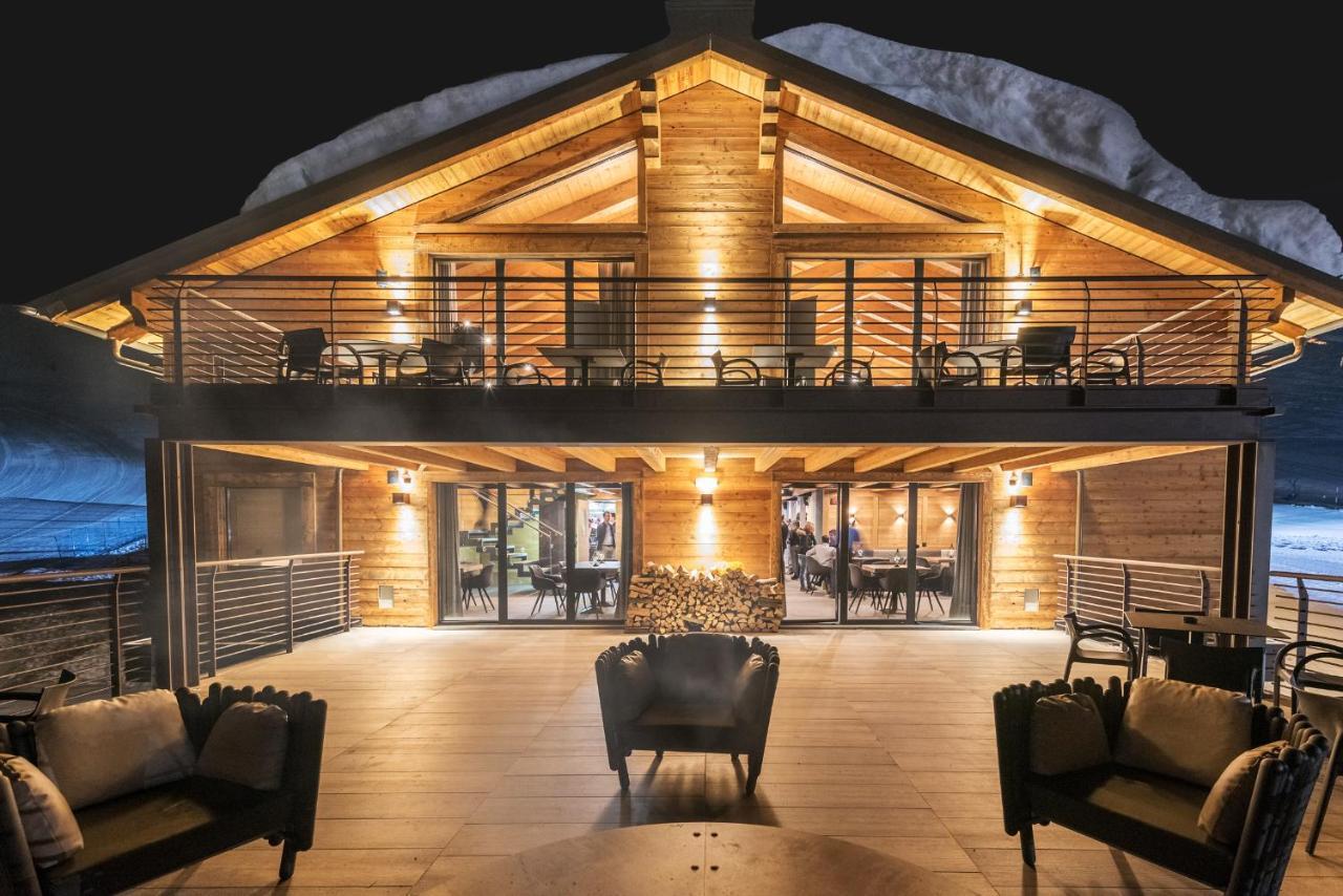 Le Massif Hotel & Lodge Courmayeur The Leading Hotels Of The World Exterior foto