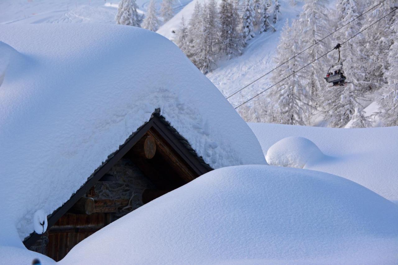 Le Massif Hotel & Lodge Courmayeur The Leading Hotels Of The World Exterior foto